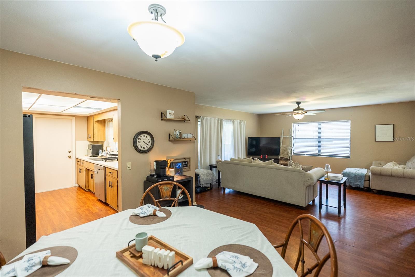 CYPRESSWOOD TENNIS VLS - Residential