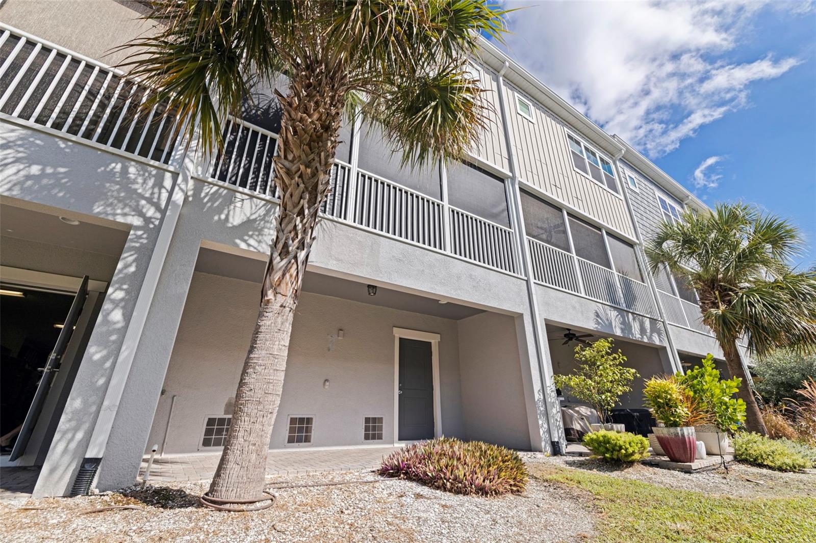 COVE AT LOGGERHEAD MARINA - Residential