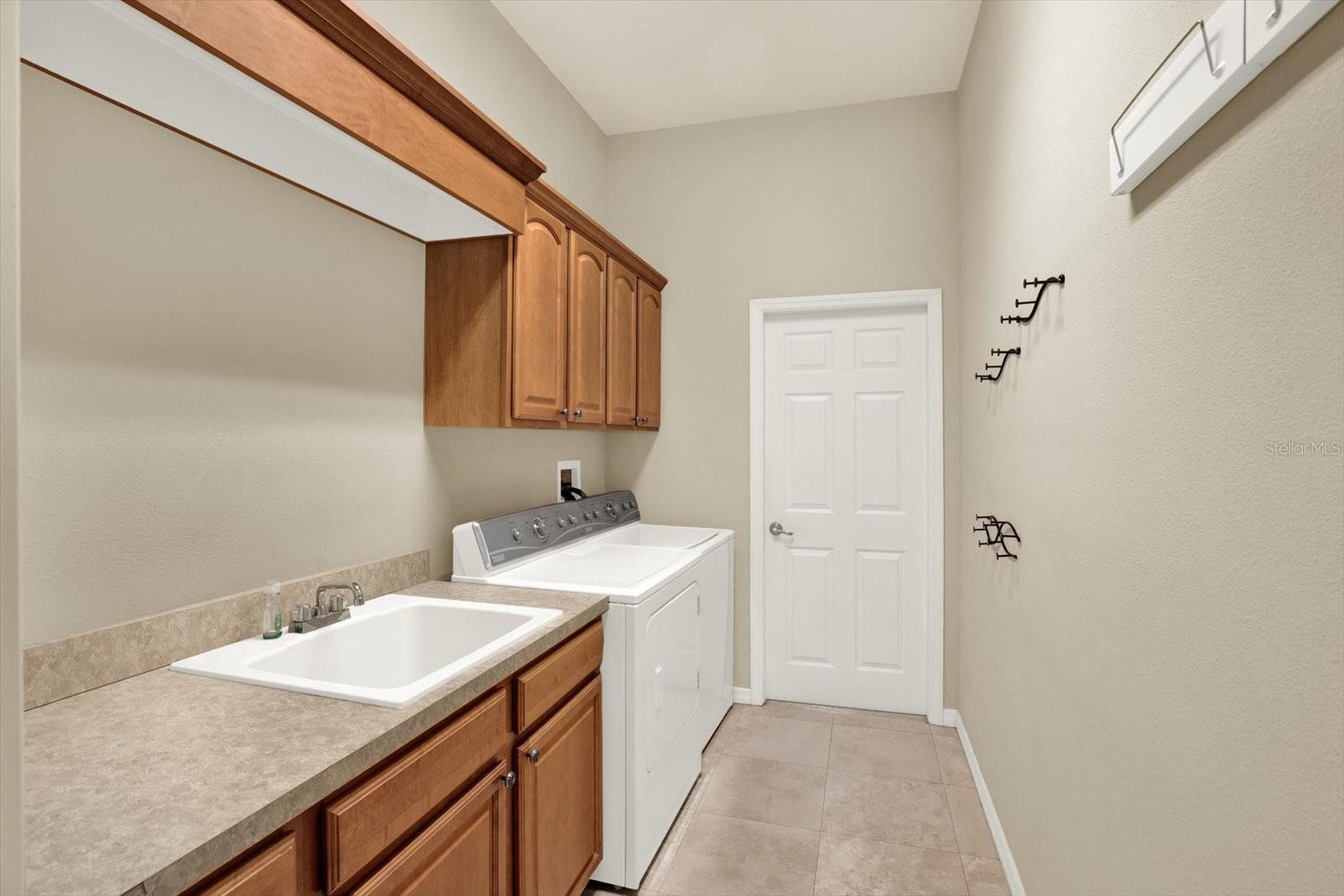 VILLAGES AT AVALON PH 1 - Residential