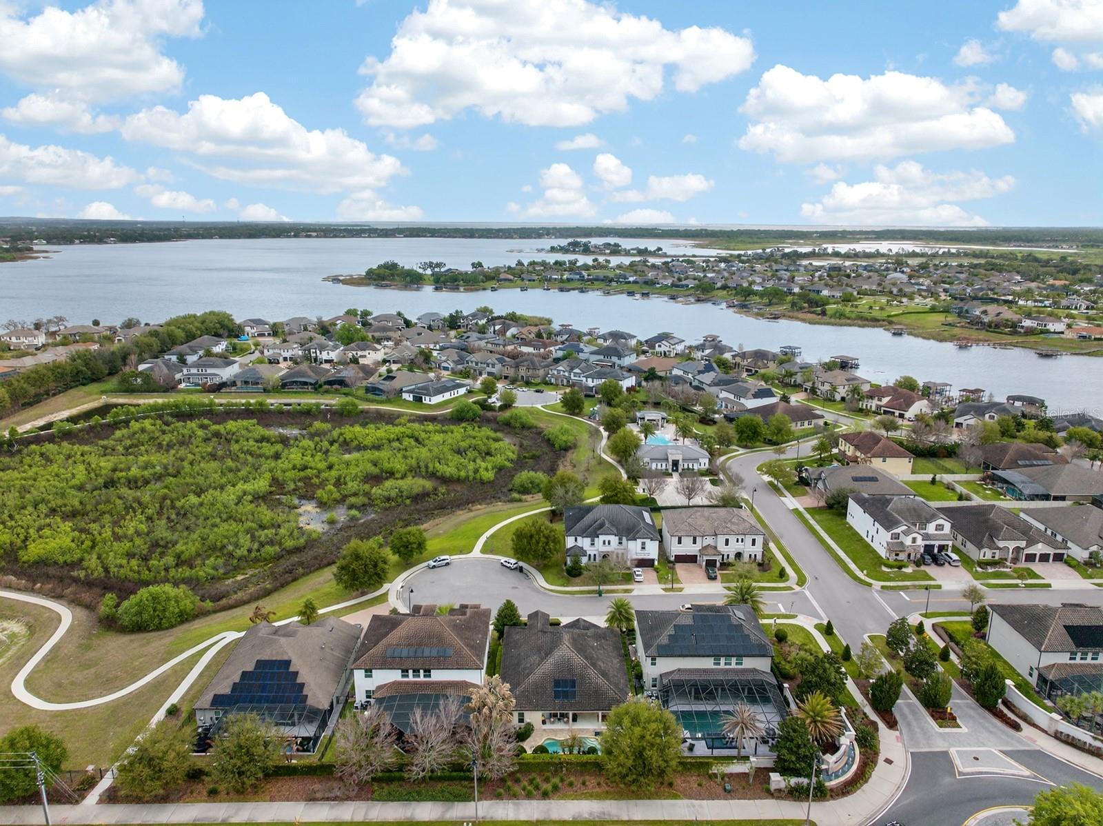 TWINWATERS - Residential