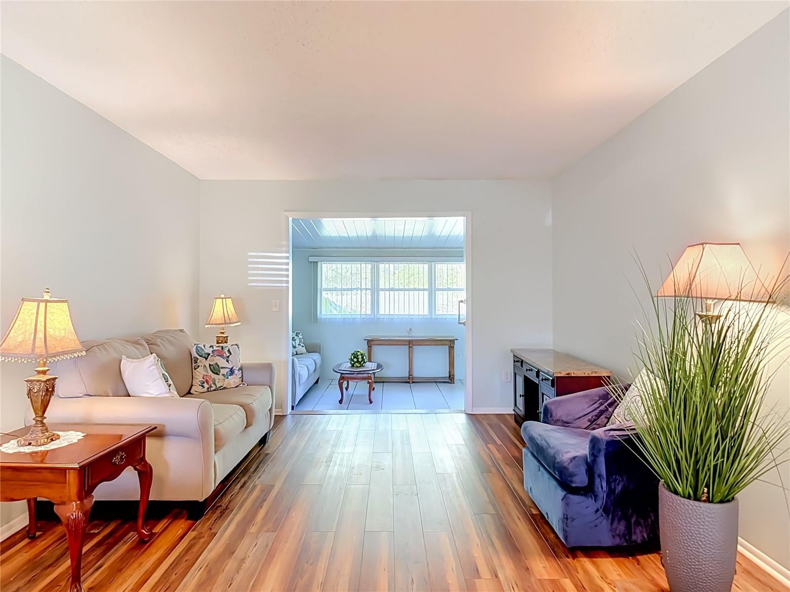 1 FAIRWAY COURT