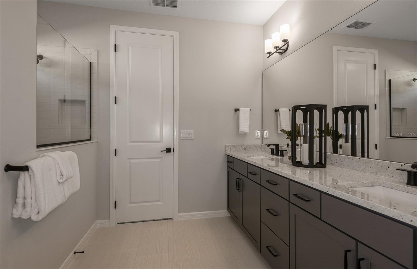 VIDA'S WAY LEGACY - Residential