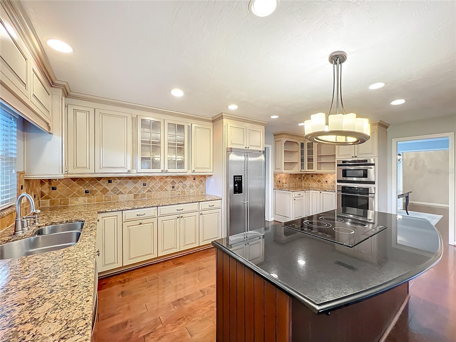 PARK GROVE - Residential