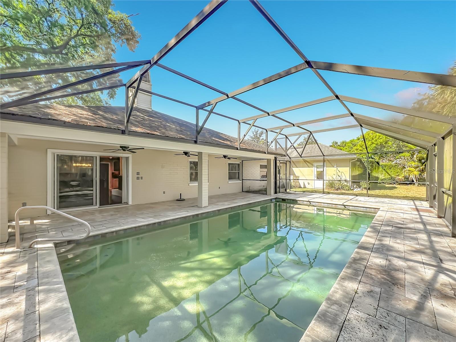 PARK GROVE - Residential