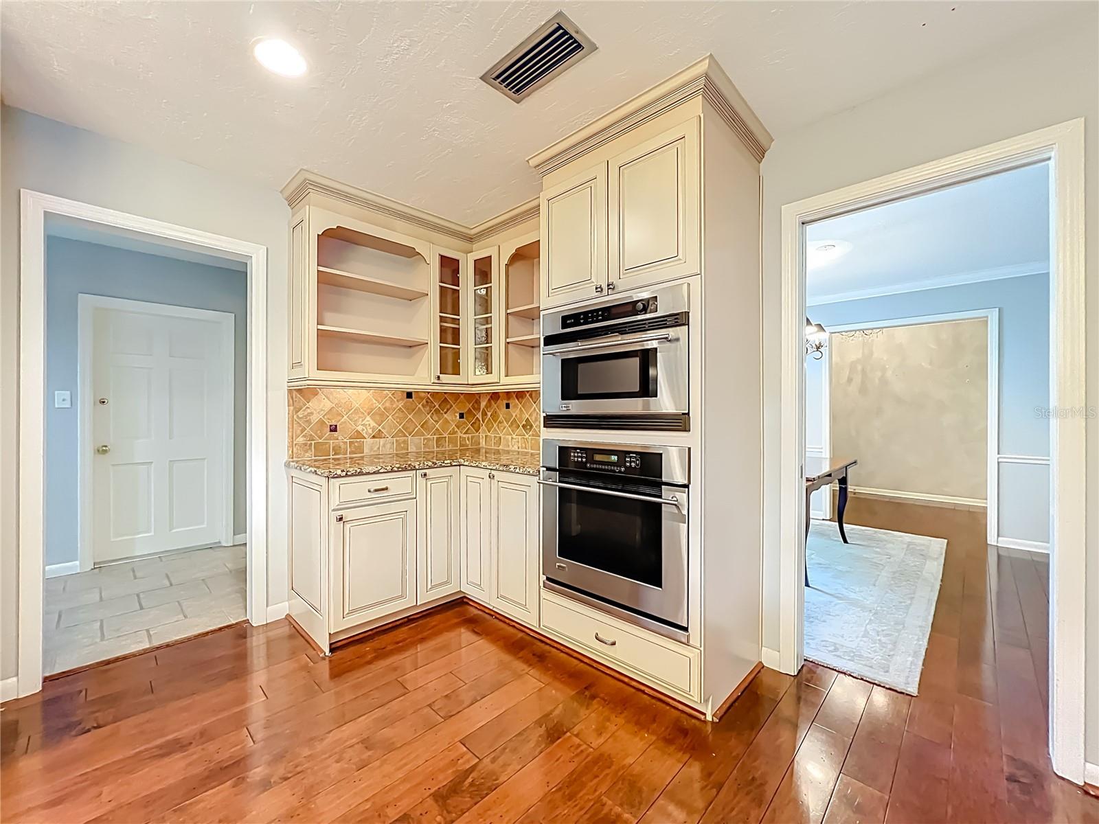 PARK GROVE - Residential