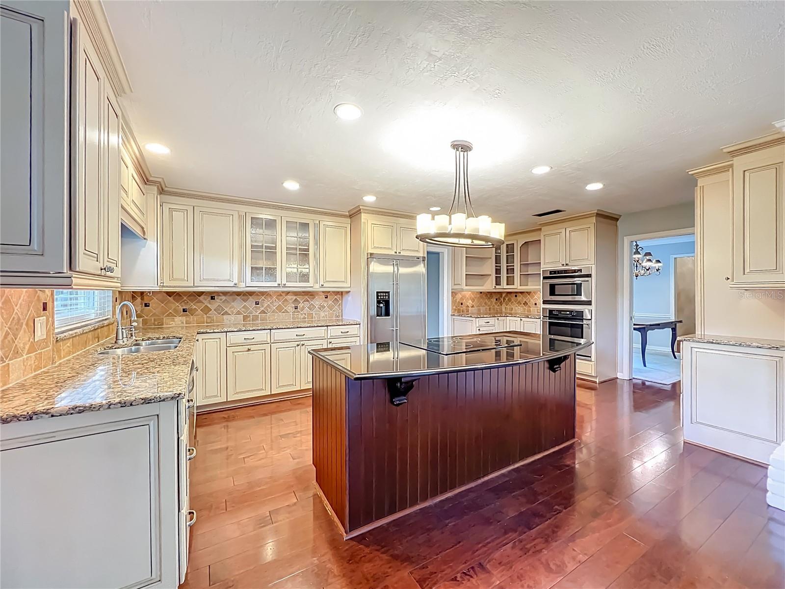 PARK GROVE - Residential