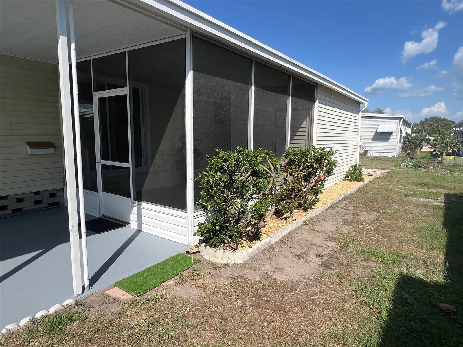 103 PINDO PALM STREET W