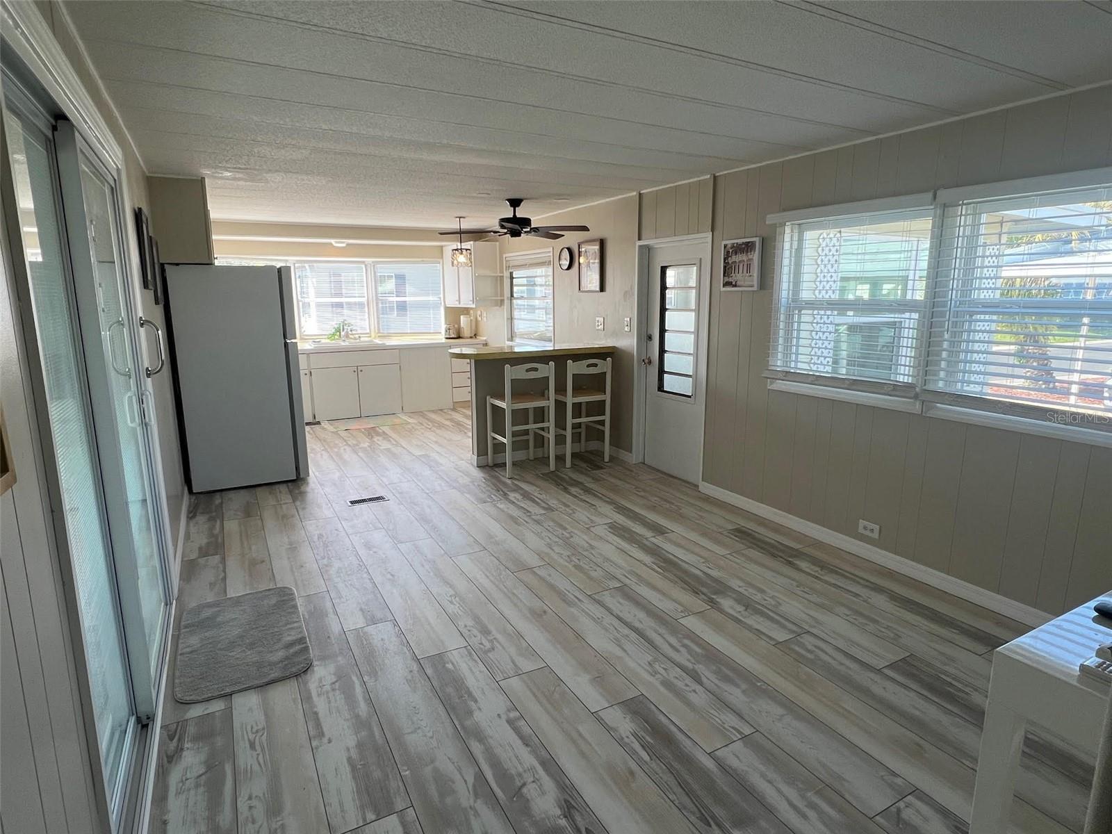 PALM HILL MOBILE HOME PARK UNREC - Residential