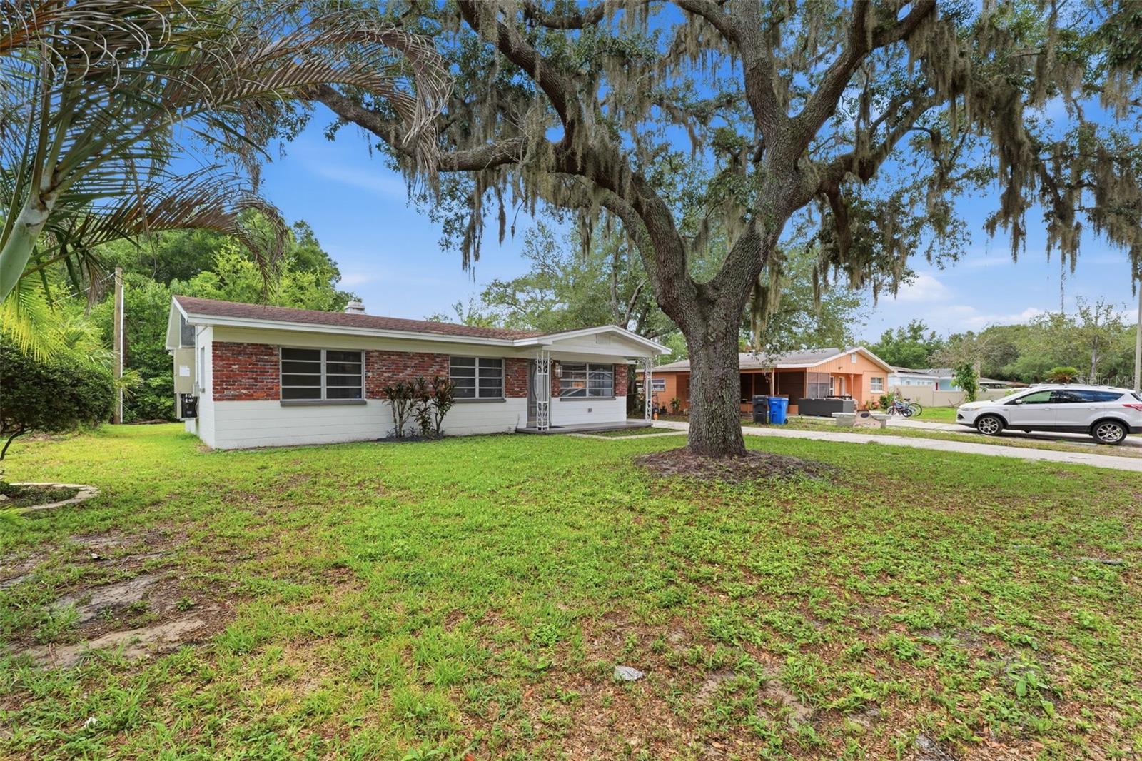 7815 PINE HILL DRIVE