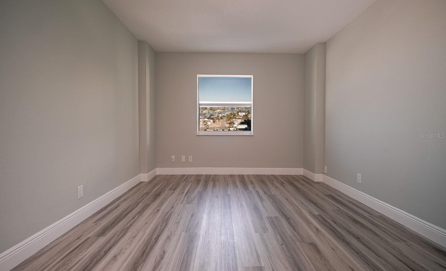 THREE PALMS POINTE CONDO - Residential