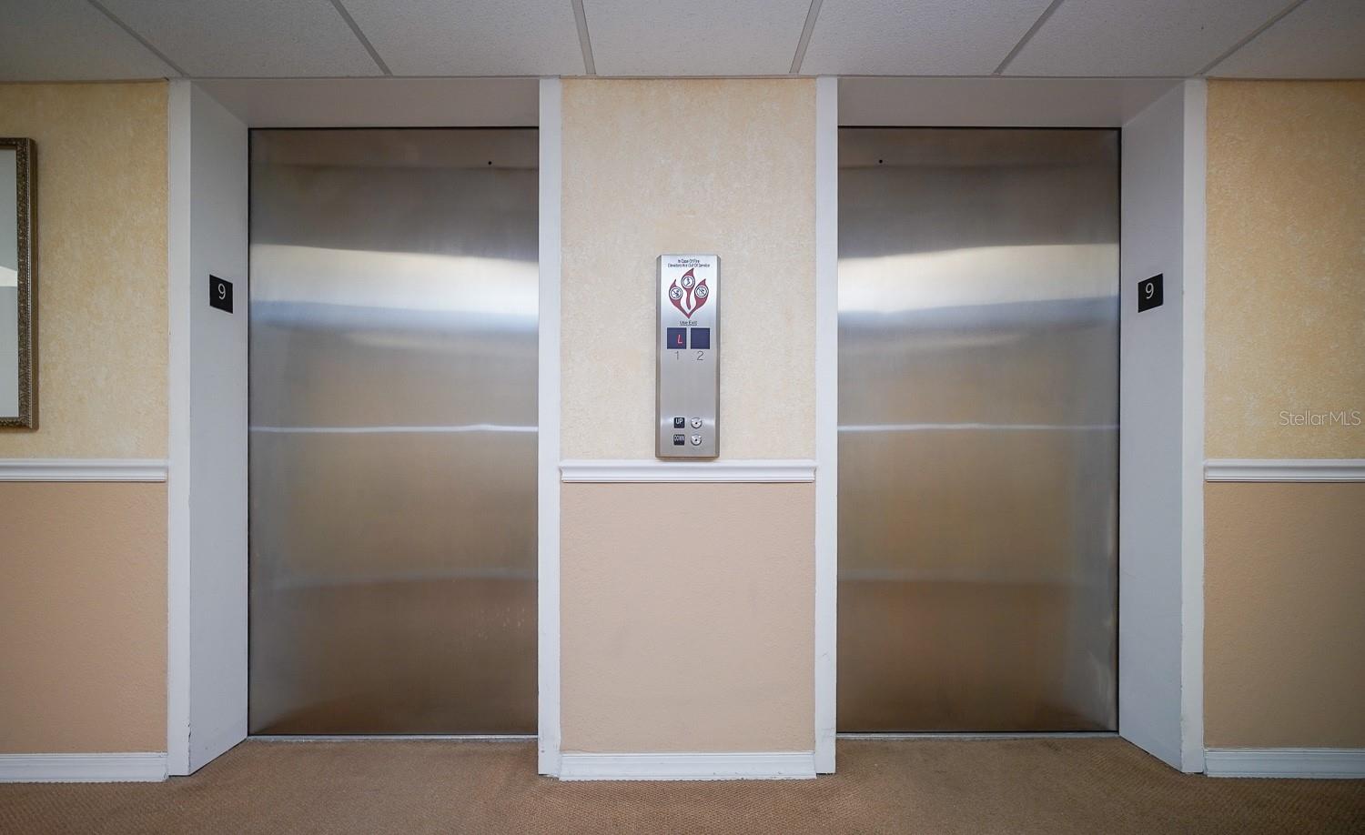 THREE PALMS POINTE CONDO - Residential