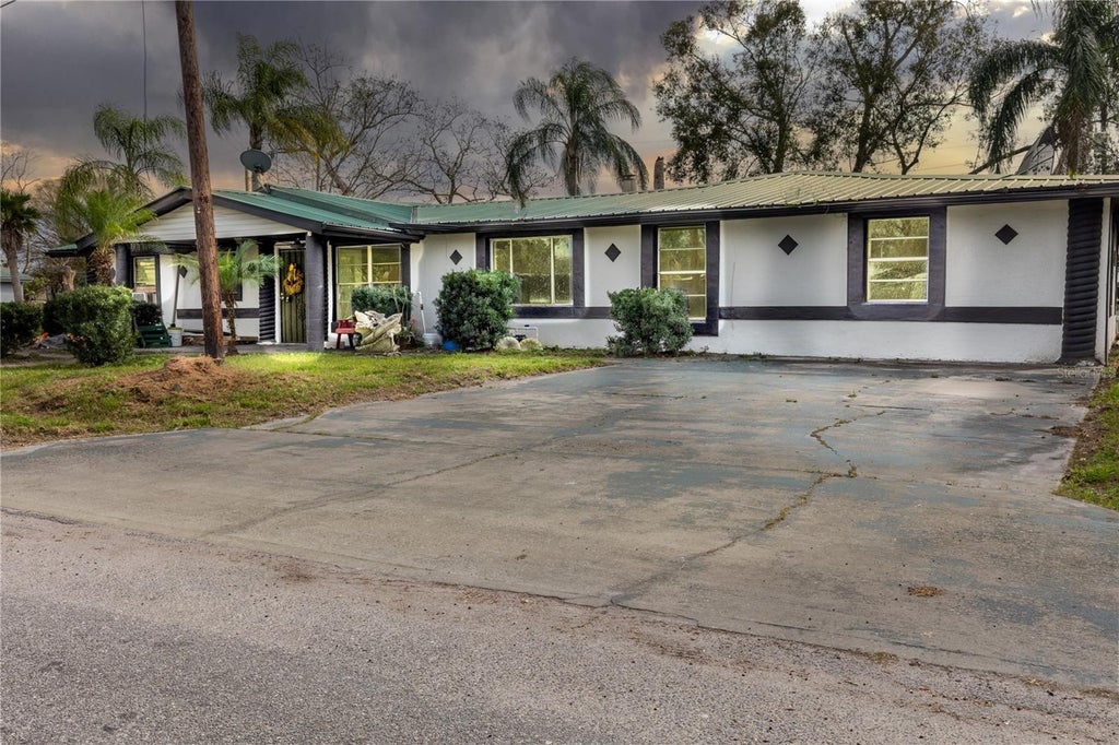 Photo of 628 Peterson Street, Wauchula, FL 33873 (MLS # L4963517)