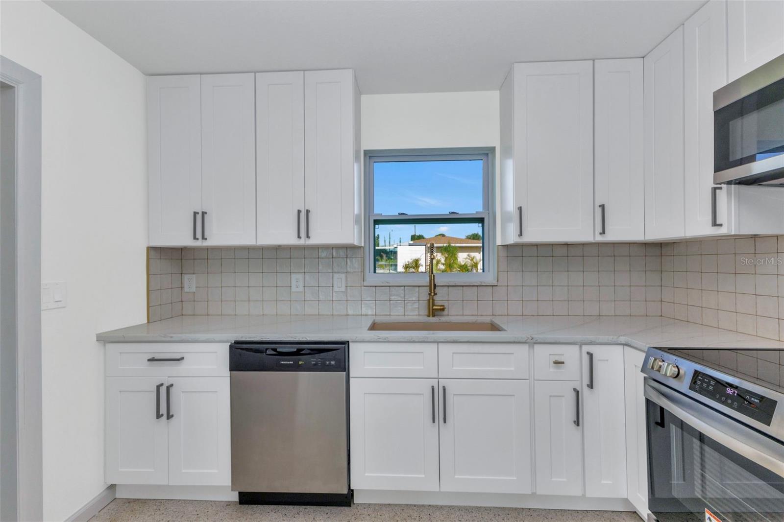 PORT CHARLOTTE SEC 51 01 - Residential Lease