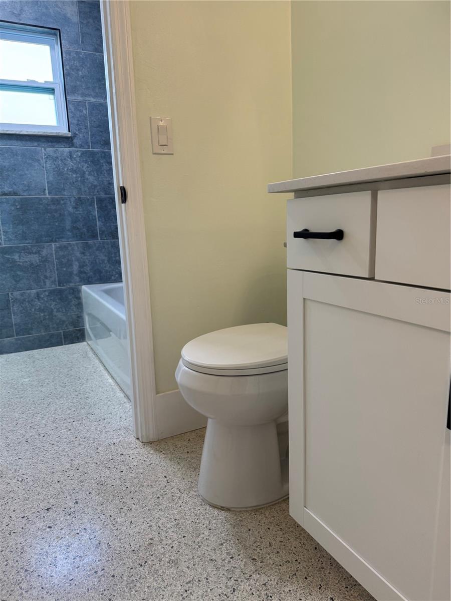 PORT CHARLOTTE SEC 51 01 - Residential Lease