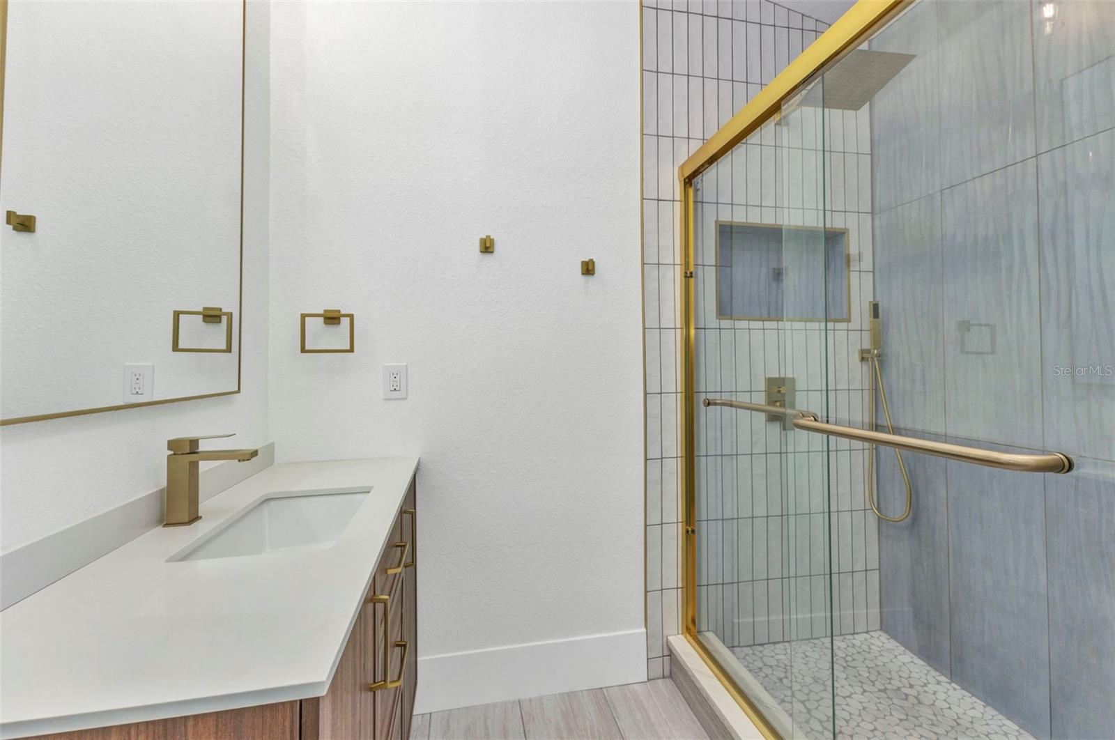 PORT CHARLOTTE SEC 51 01 - Residential Lease