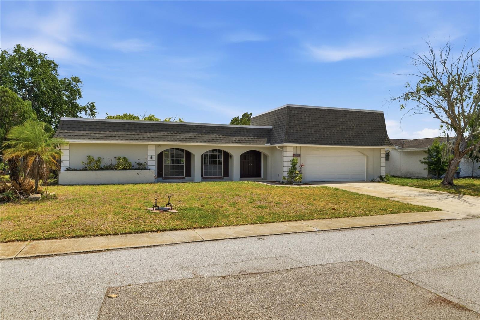 BEACON SQUARE - Residential