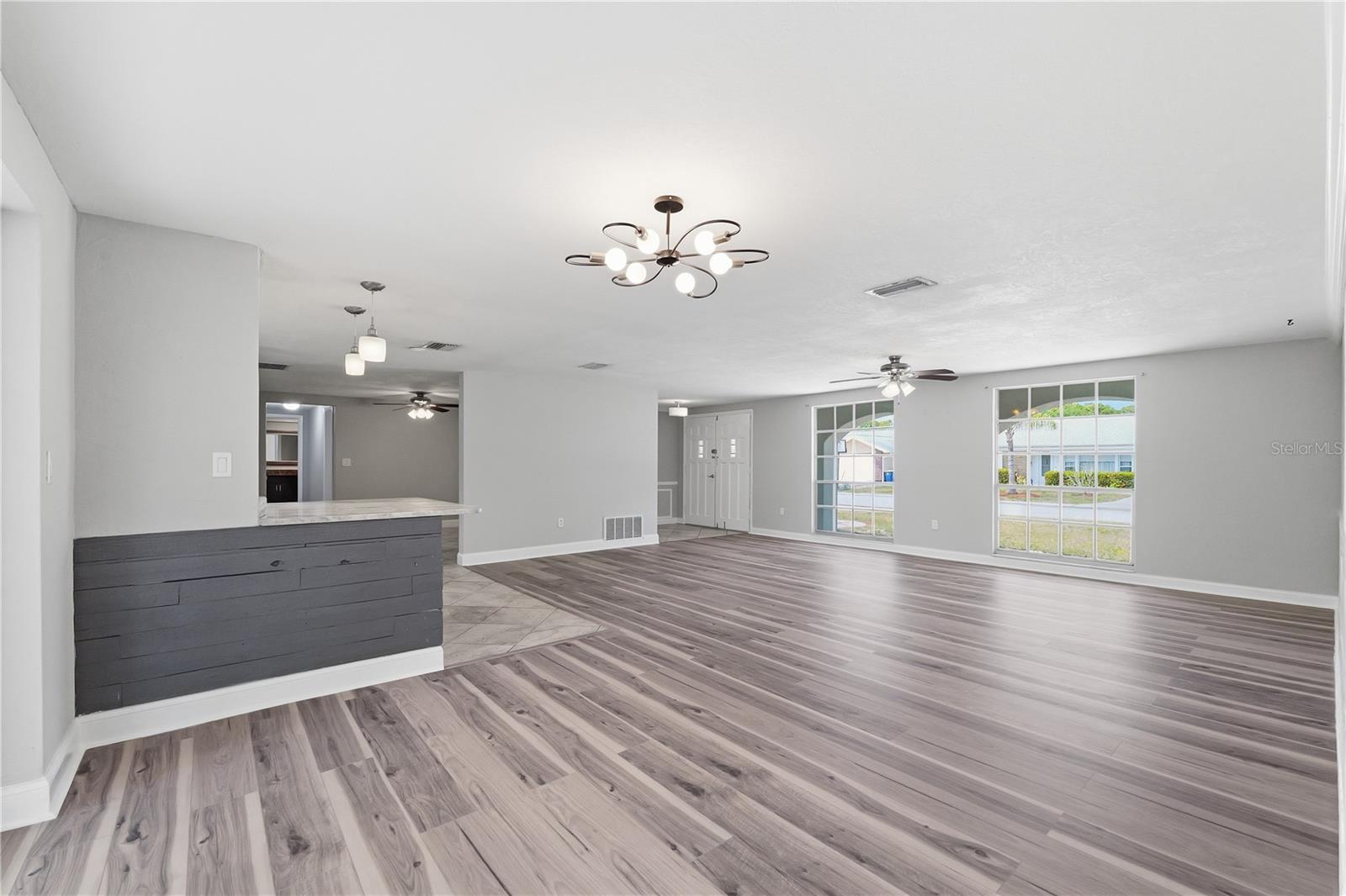 BEACON SQUARE - Residential