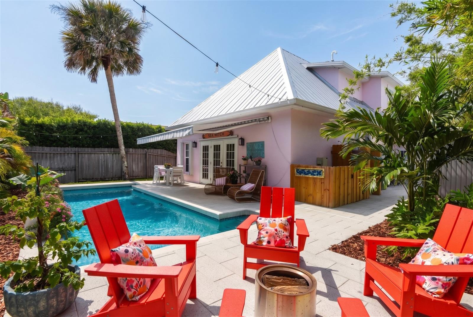 THOBURNS NEW SMYRNA BEACH - Residential