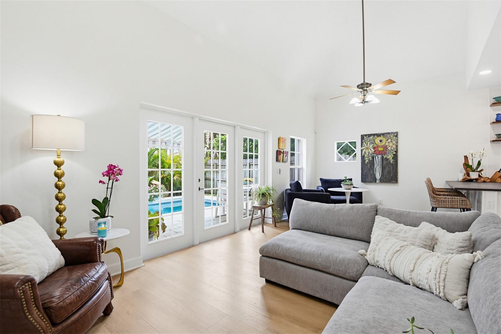 THOBURNS NEW SMYRNA BEACH - Residential