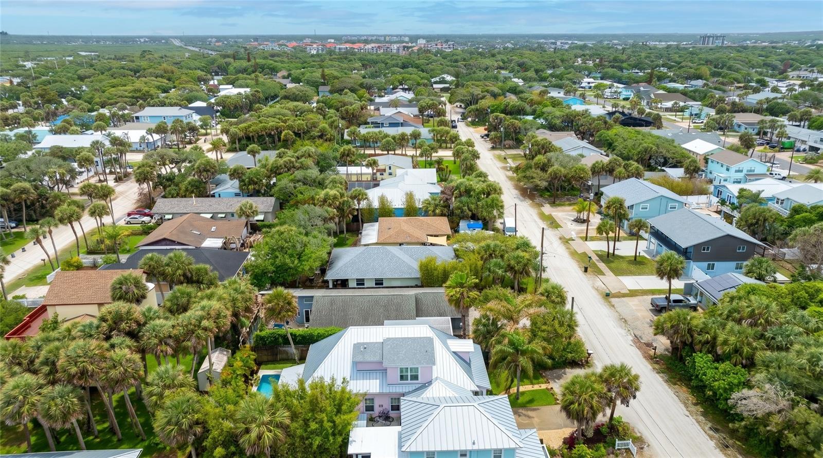 THOBURNS NEW SMYRNA BEACH - Residential