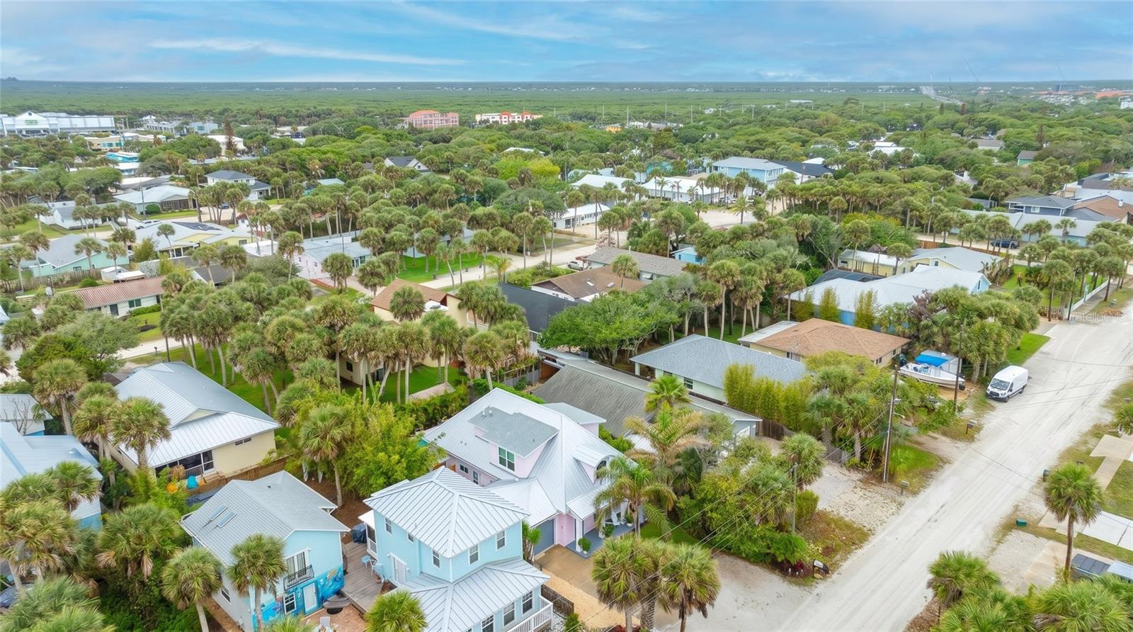 THOBURNS NEW SMYRNA BEACH - Residential