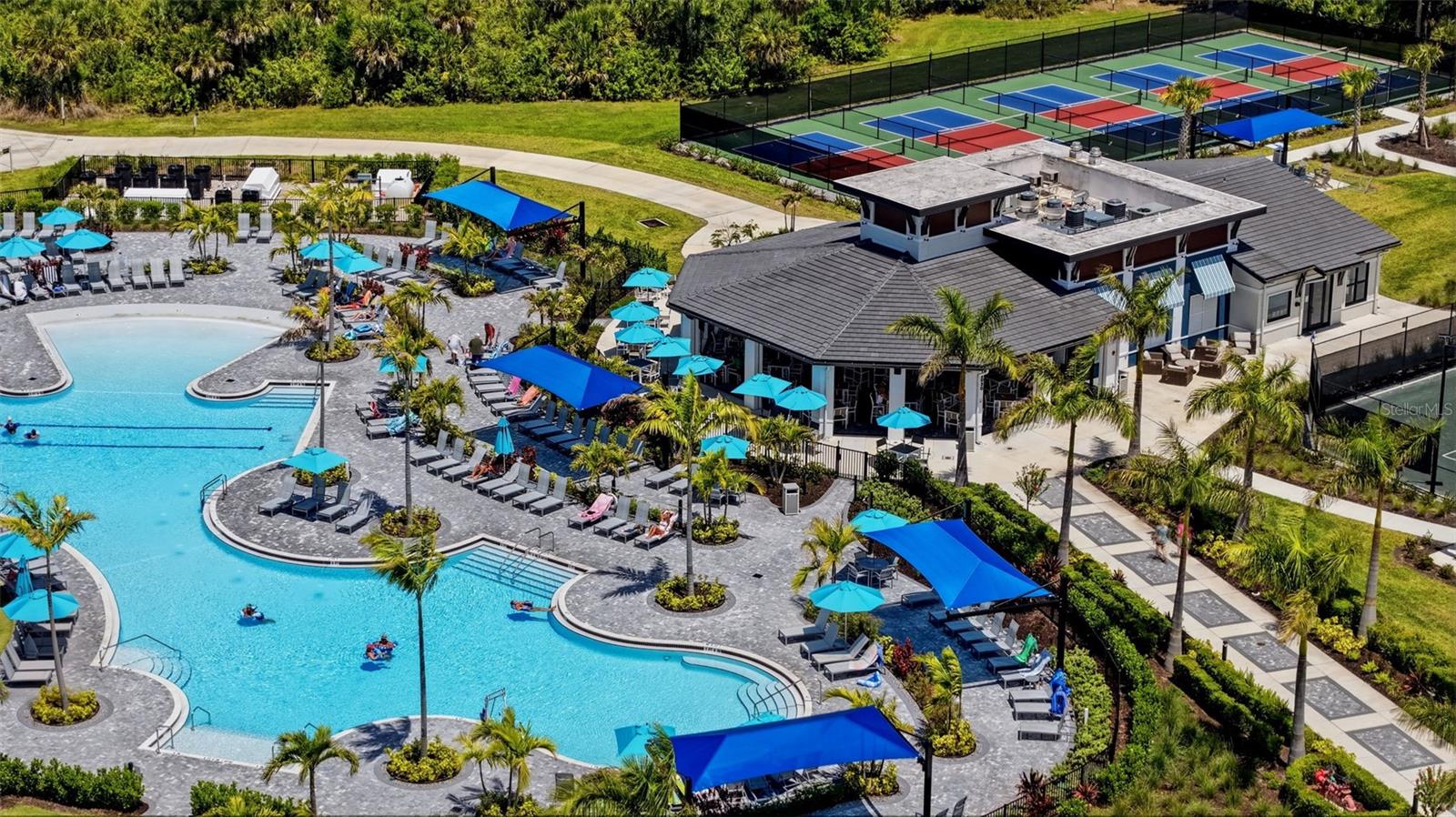 WELLEN PARK GOLF & COUNTRY CLUB - Residential