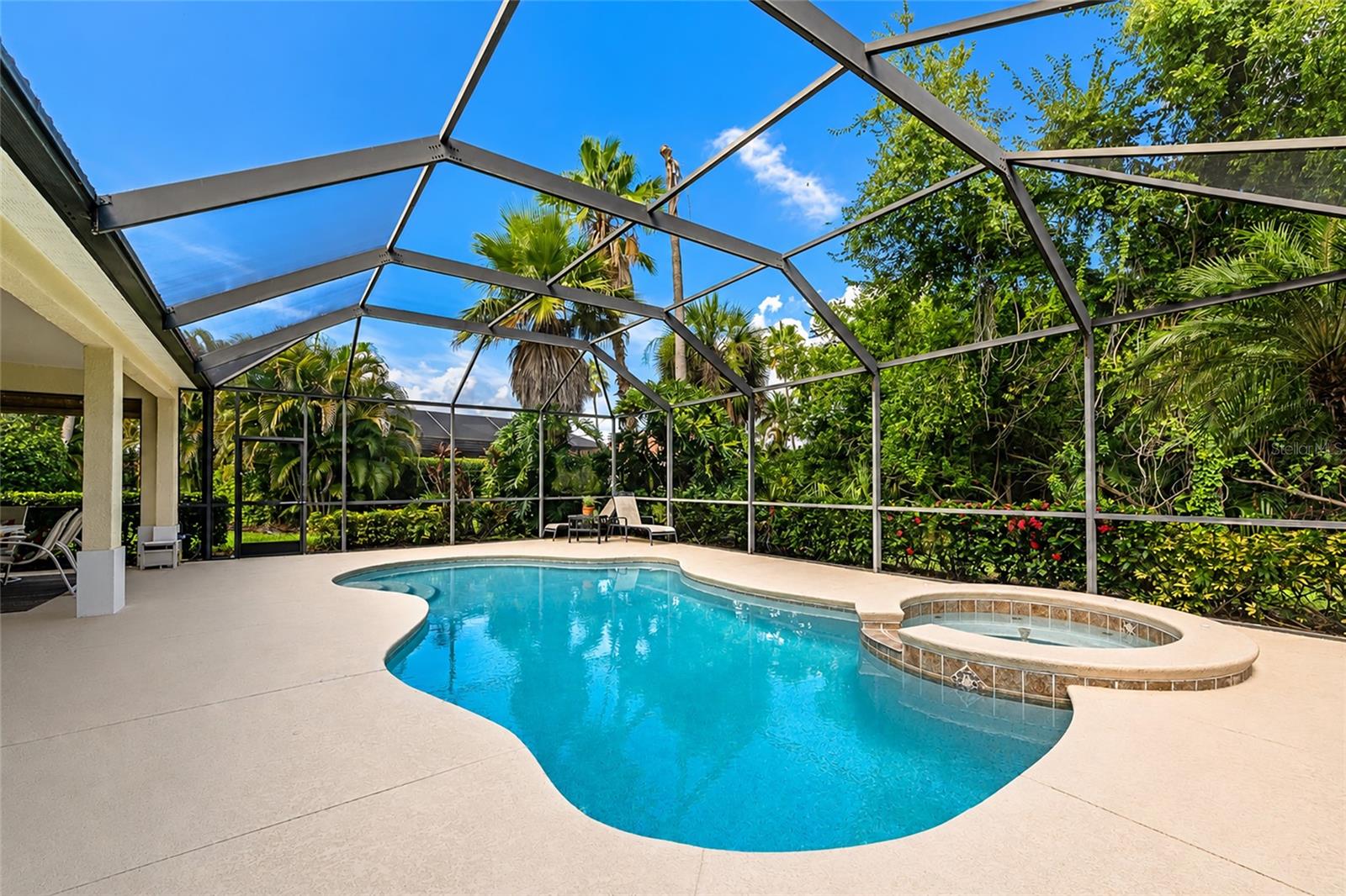 706 MISTY POND COURT