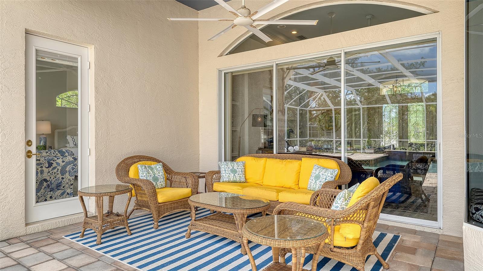 UNIVERSITY PARK COUNTRY CLUB - Residential