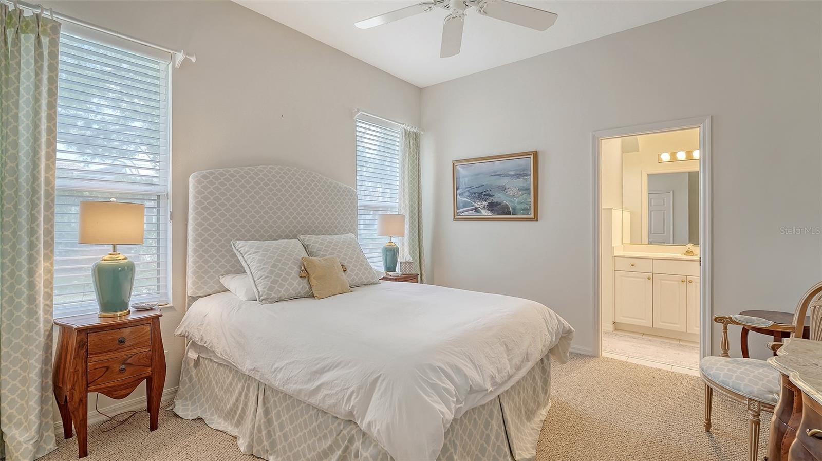 UNIVERSITY PARK COUNTRY CLUB - Residential