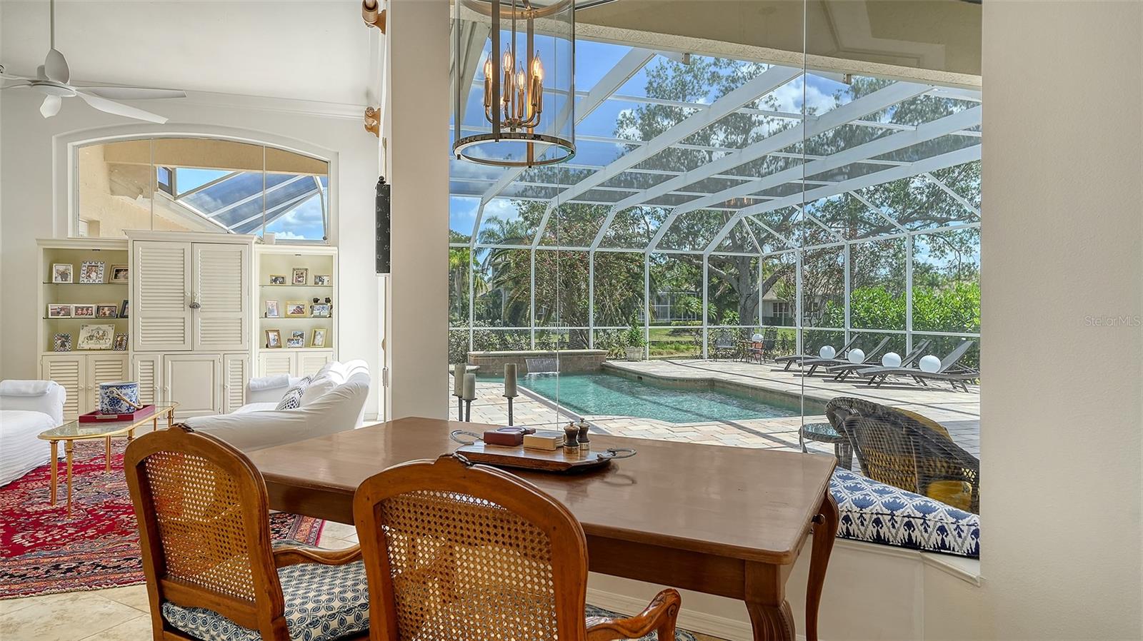 UNIVERSITY PARK COUNTRY CLUB - Residential