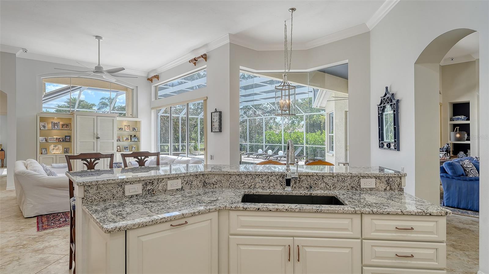 UNIVERSITY PARK COUNTRY CLUB - Residential