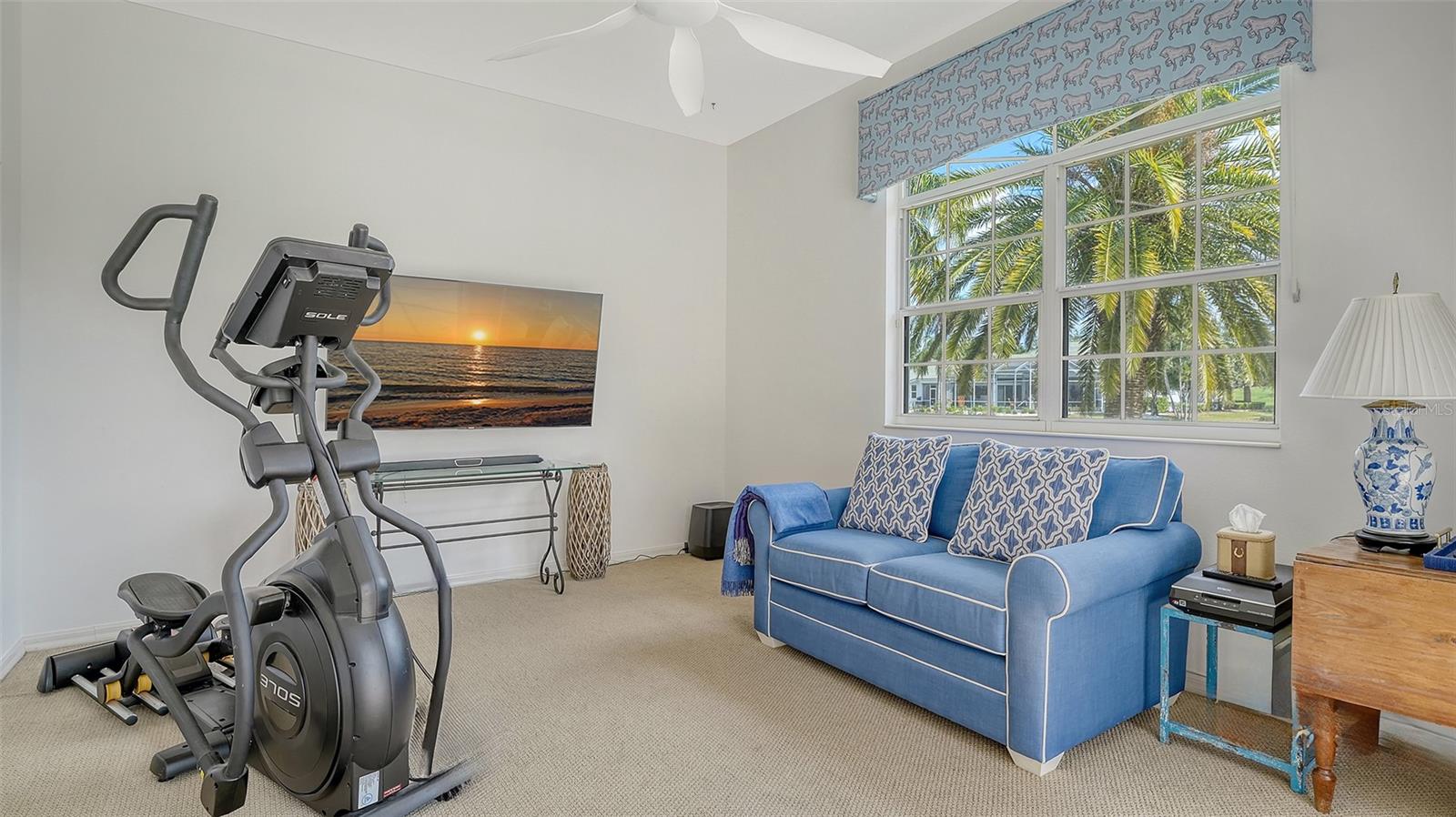 UNIVERSITY PARK COUNTRY CLUB - Residential