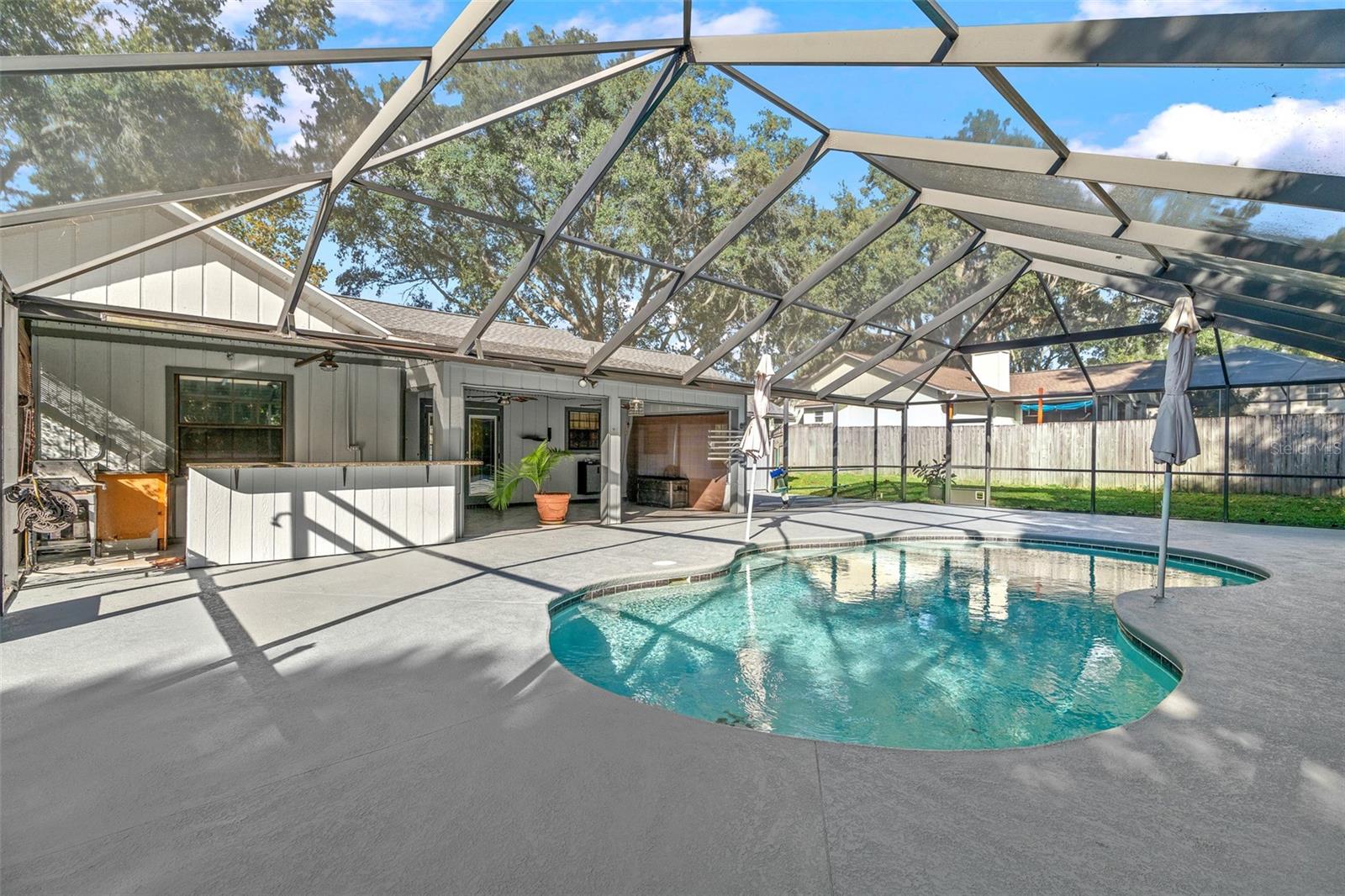 WINDSTREAM - Residential Lease