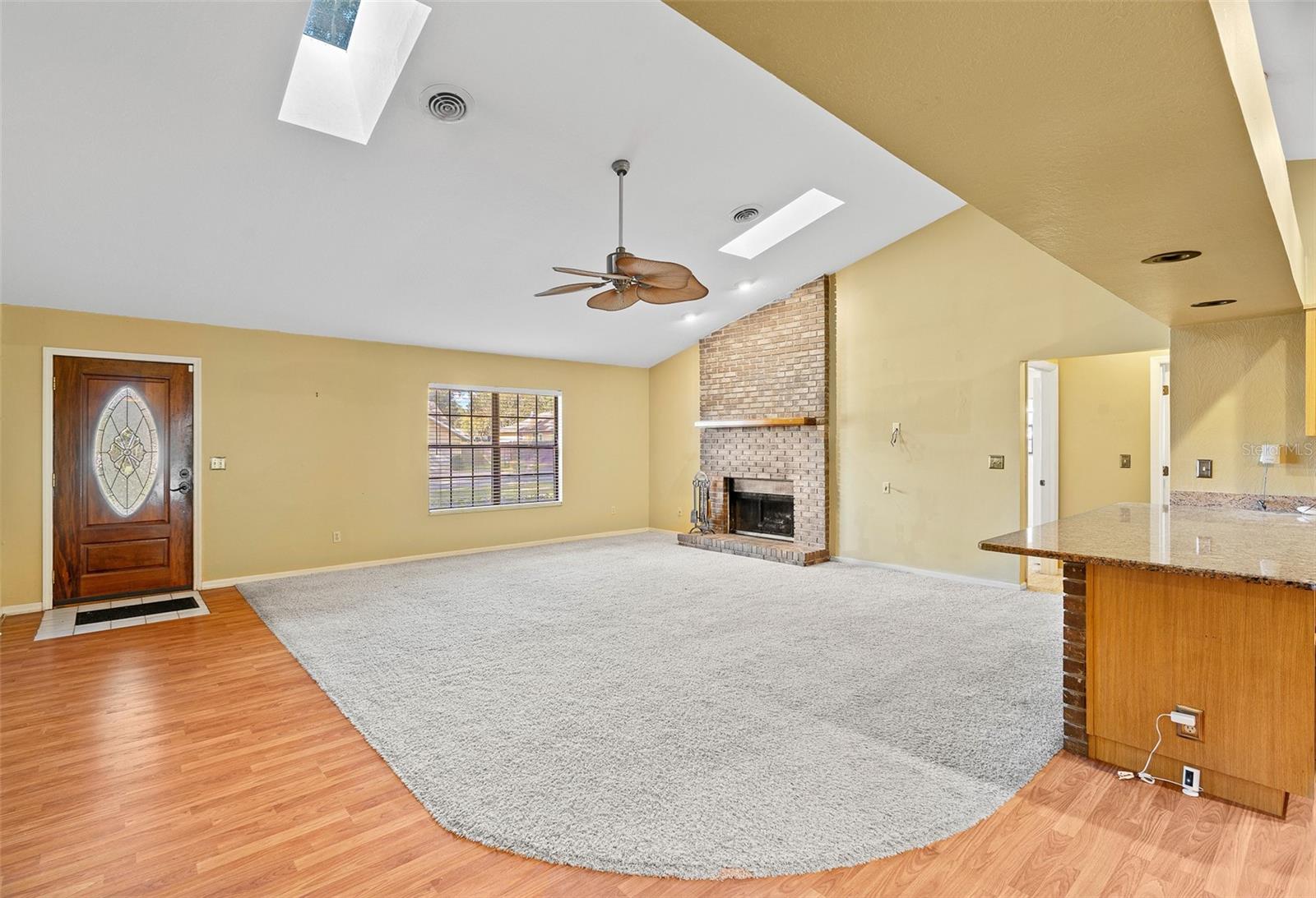 WINDSTREAM - Residential Lease