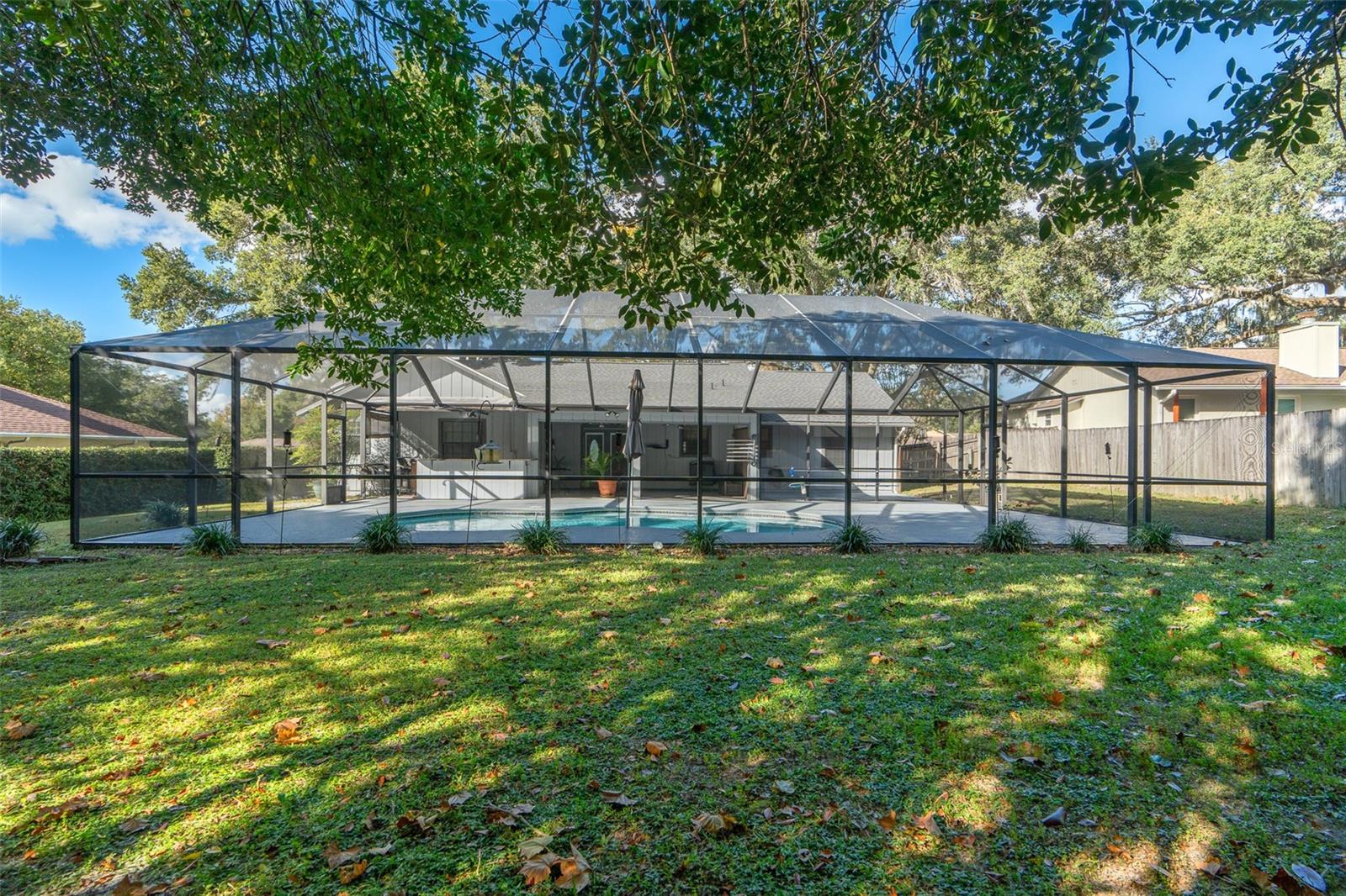 WINDSTREAM - Residential Lease