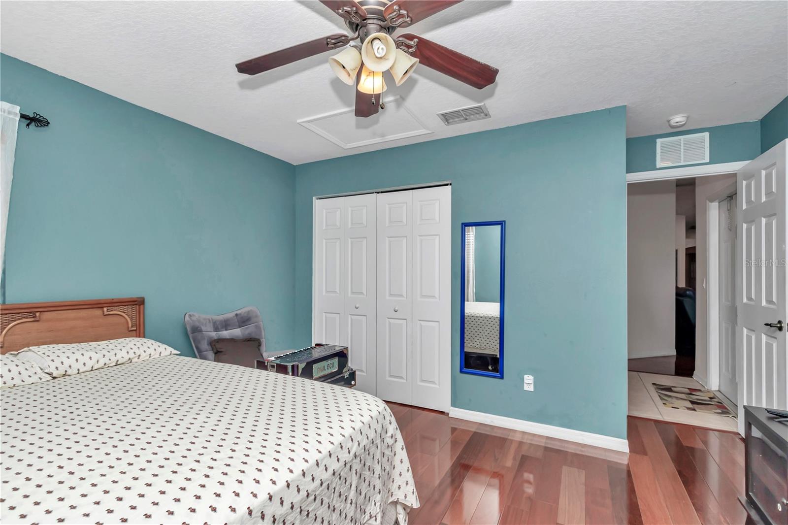 THE ARBORS - Residential