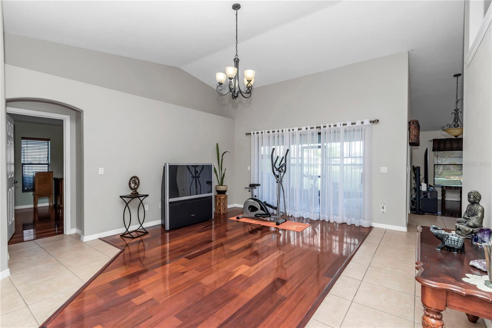 THE ARBORS - Residential