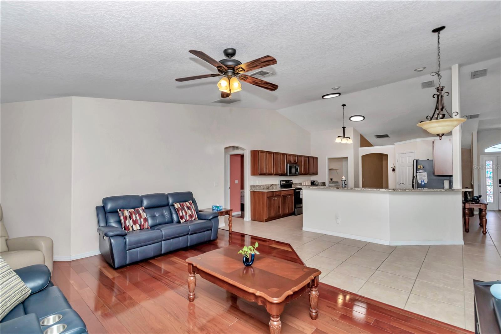 THE ARBORS - Residential