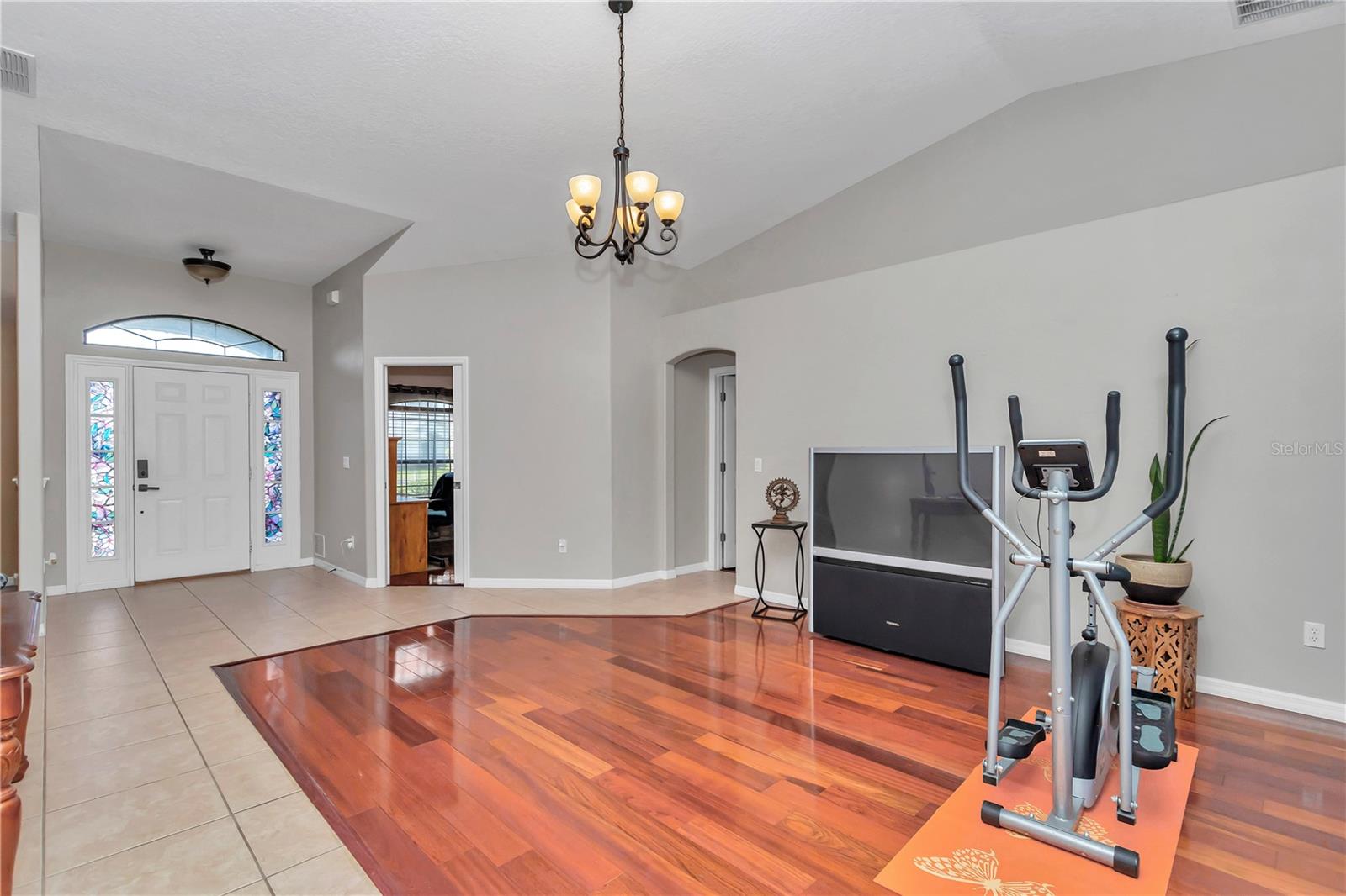 THE ARBORS - Residential