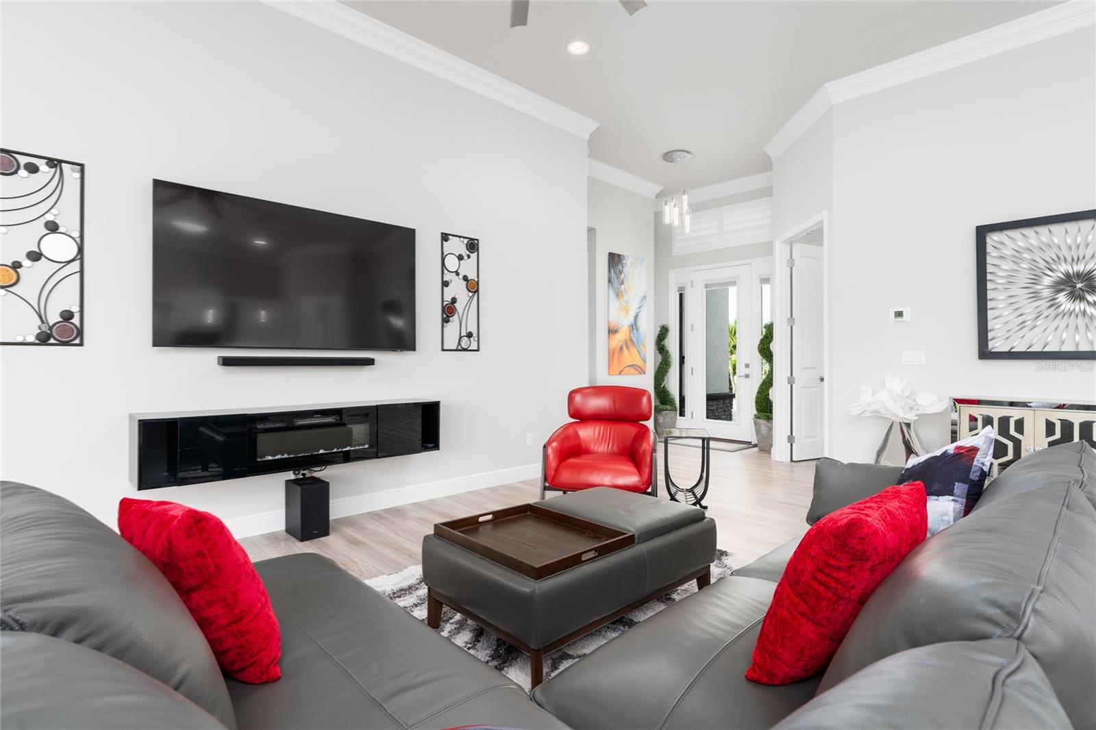 PALMS PH 4 - Residential