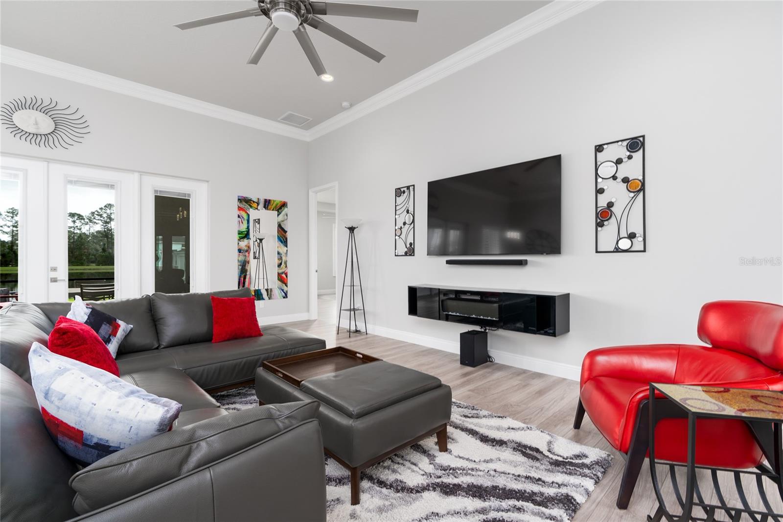 PALMS PH 4 - Residential