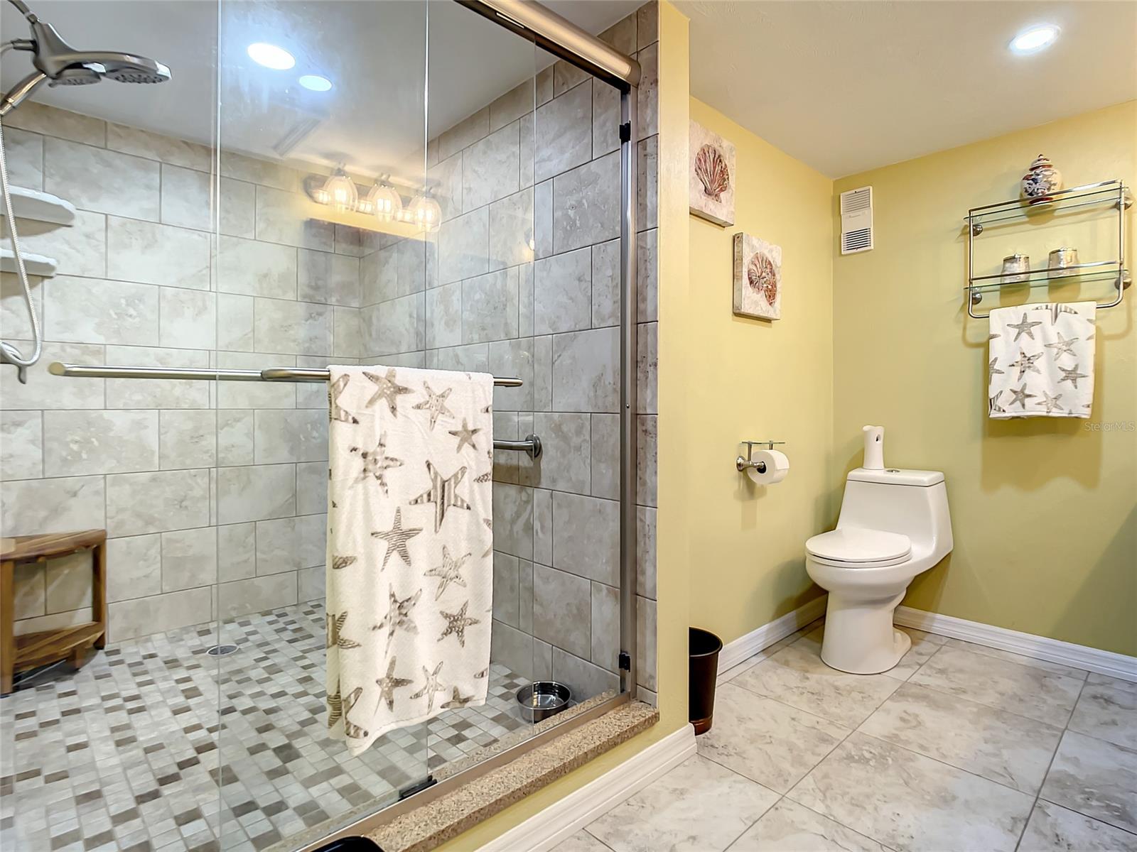 Seascape Towers Condo Ph 01 - Residential