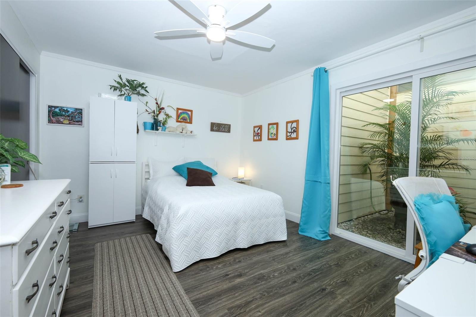 DANBURY MILL UNIT 1 - Residential