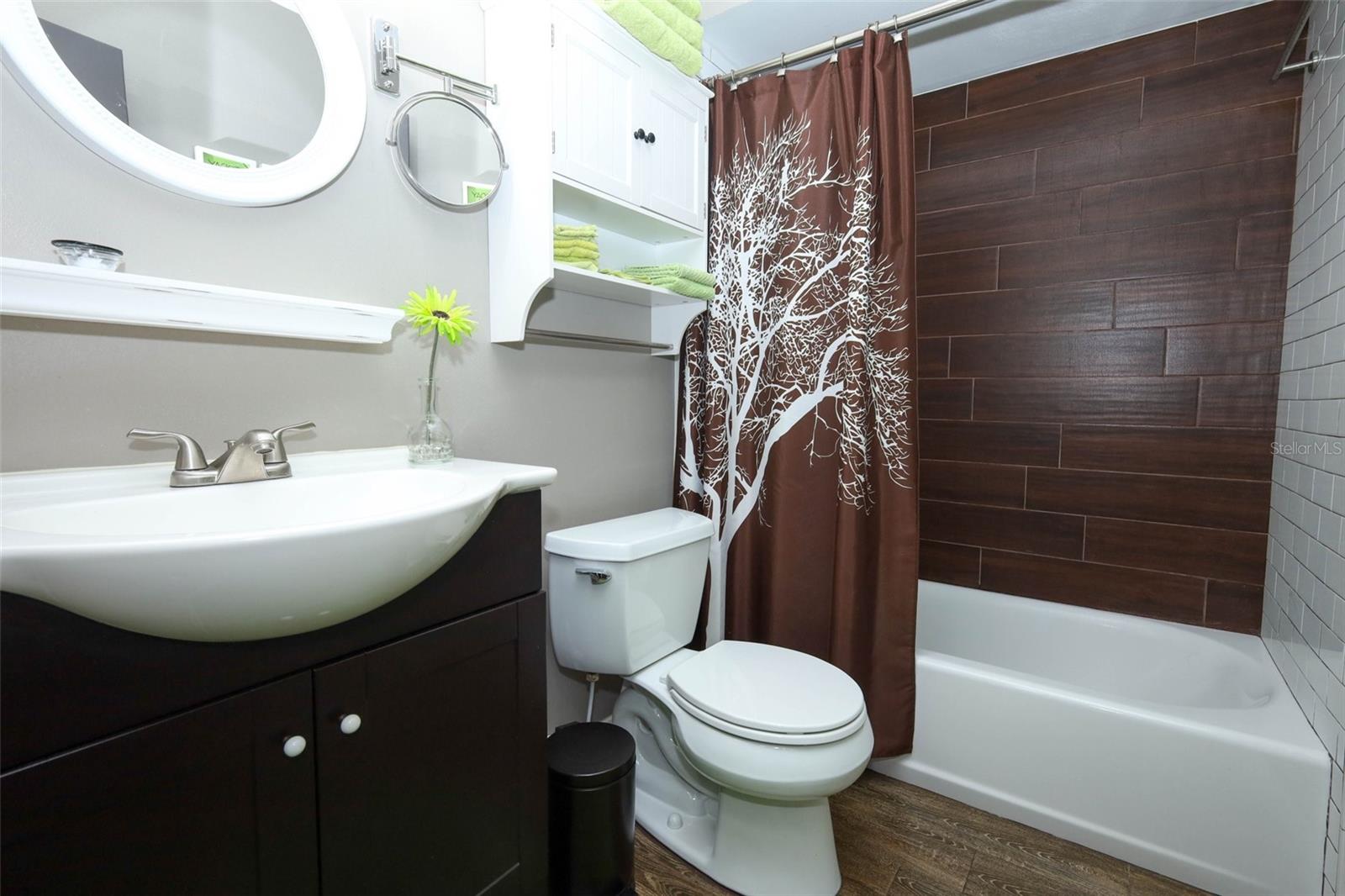 DANBURY MILL UNIT 1 - Residential