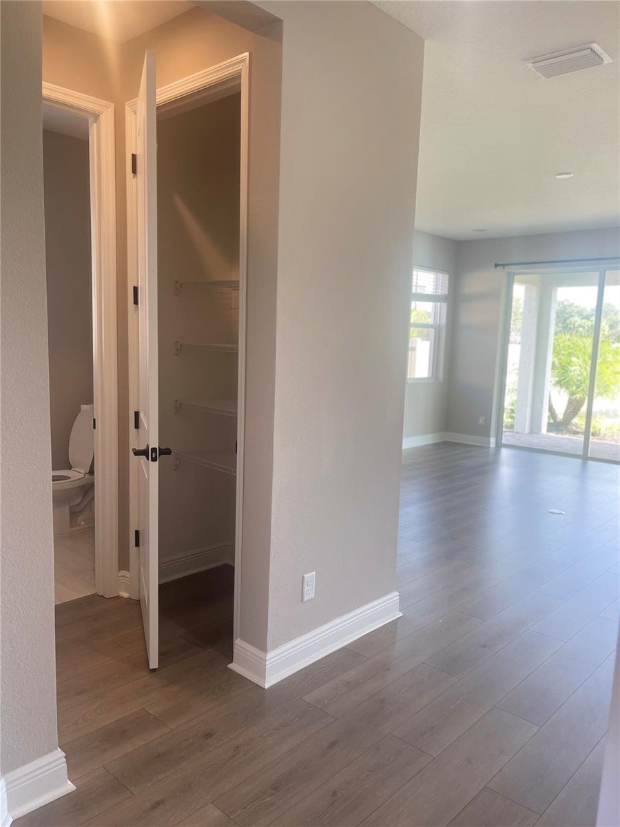 RIVERSIDE PRESERVE PH 1 - Residential Lease