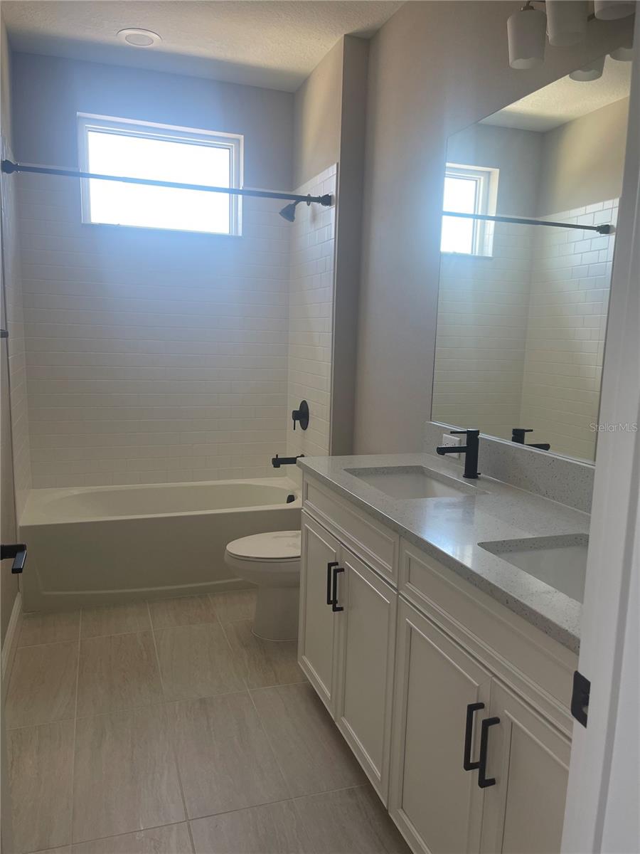 RIVERSIDE PRESERVE PH 1 - Residential Lease