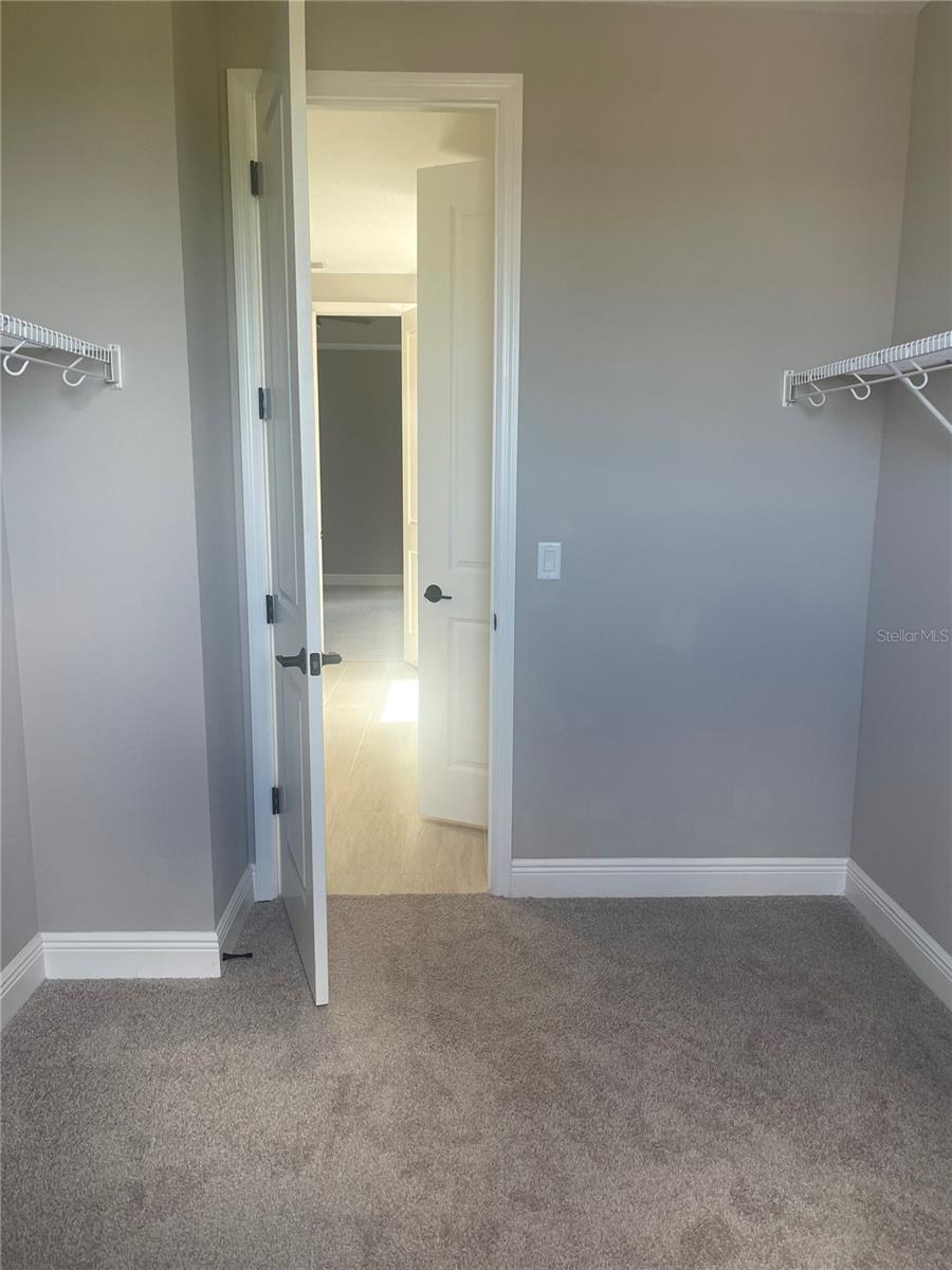 RIVERSIDE PRESERVE PH 1 - Residential Lease