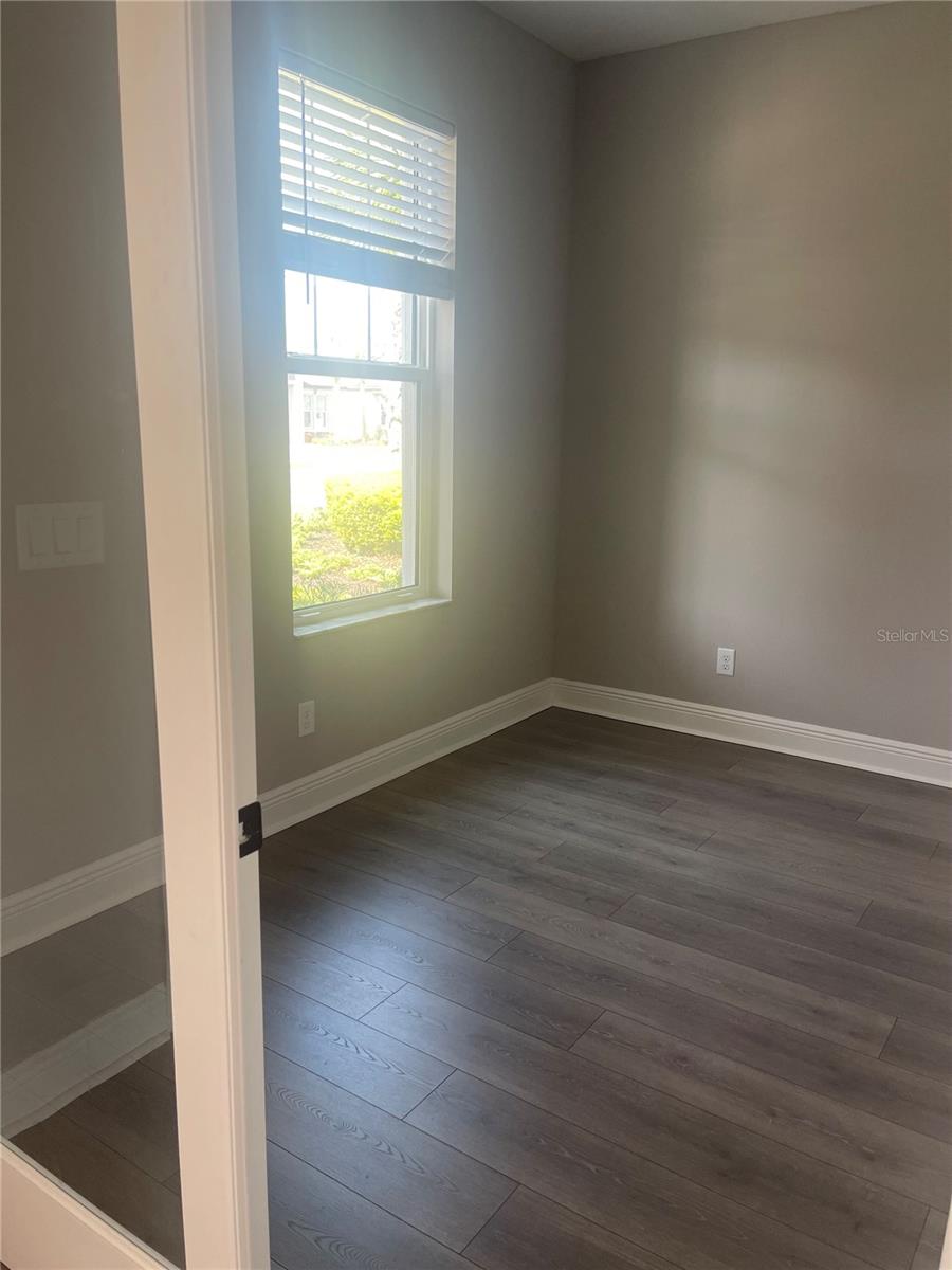 RIVERSIDE PRESERVE PH 1 - Residential Lease