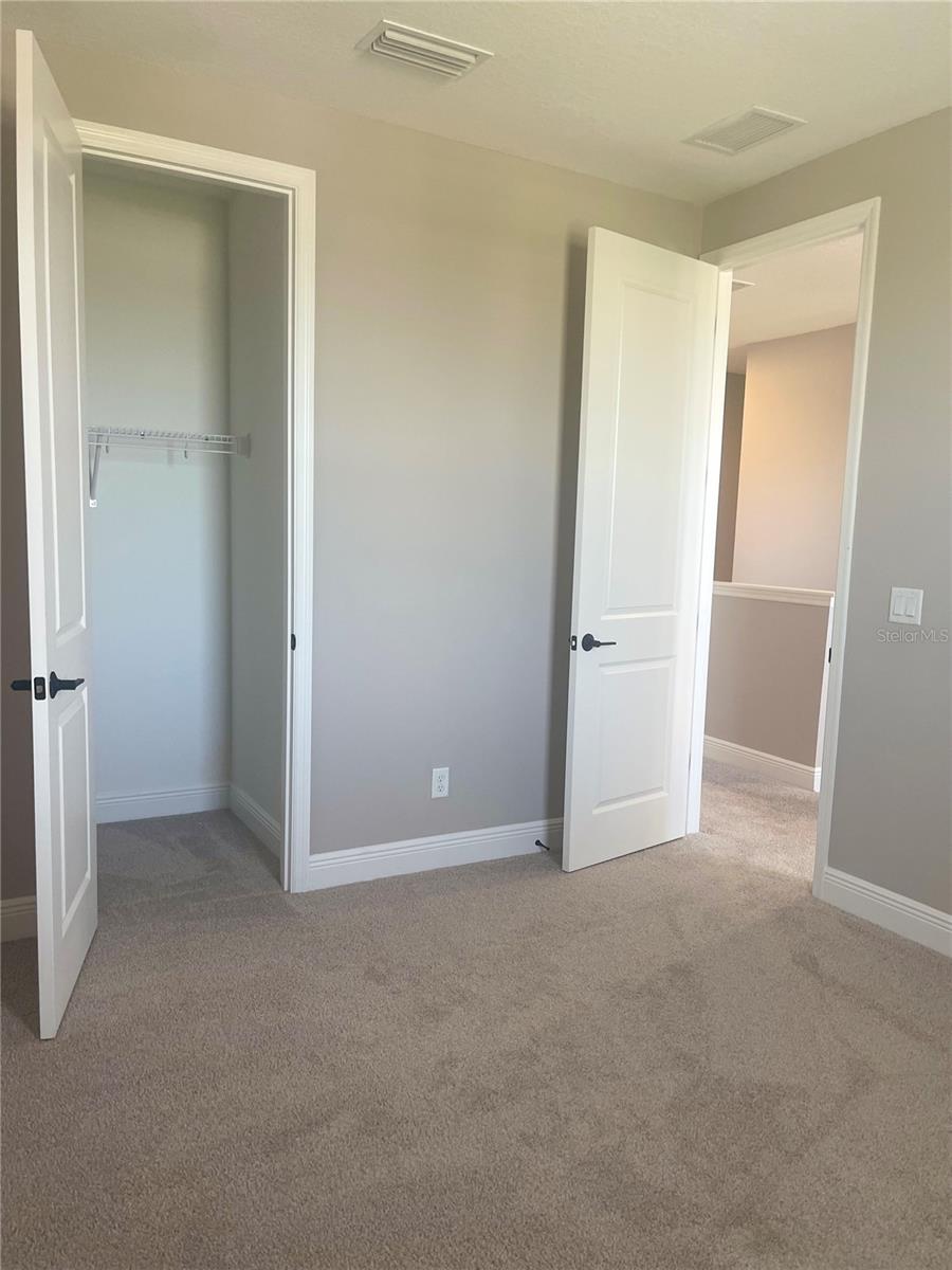 RIVERSIDE PRESERVE PH 1 - Residential Lease