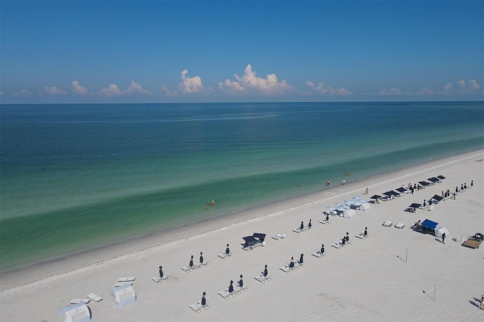 THE BEACH RESIDENCES - Residential